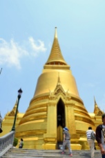 The Golden Stupa, commemorating the Buddha